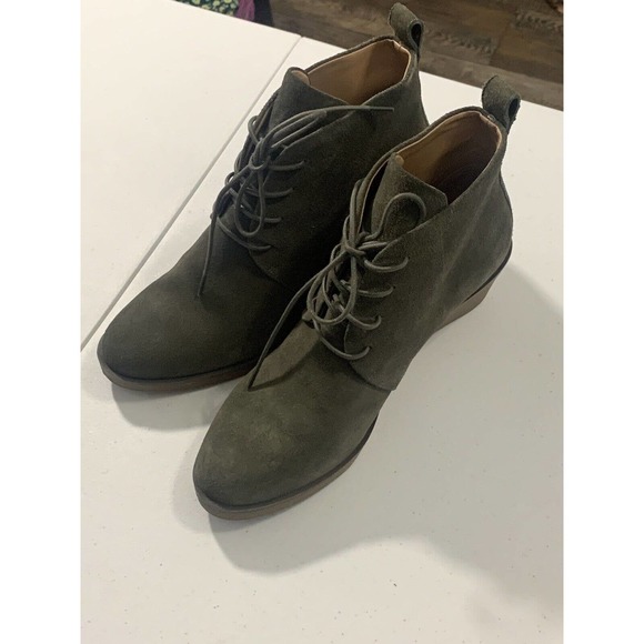 Aerosoles Women's Brooke Suede Green Ankle Boot New Without The Box Size 9 - Picture 13 of 15